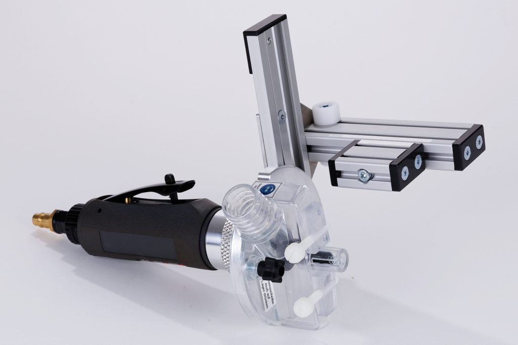 Kulmien pyöristyskone MZ 02 90F